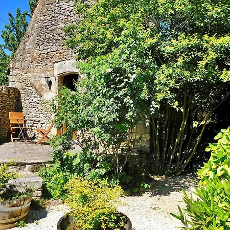 L Ostalet Holiday home Saint-Cyprien (Dordogne)