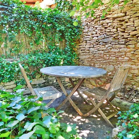 Holiday home L Ostalet